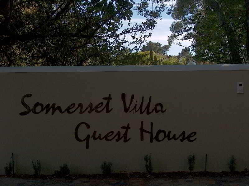Somerset Villa Guesthouse Somerset West Exterior photo